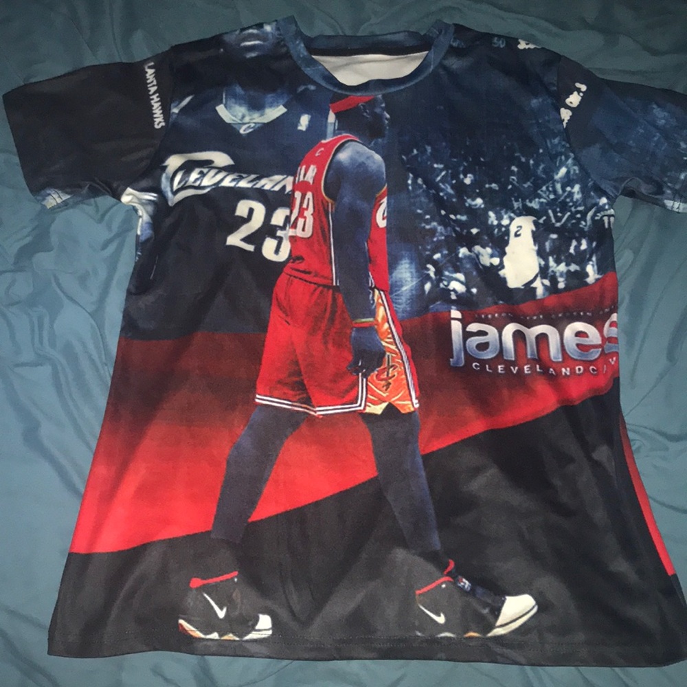 Lebron James t shirt
